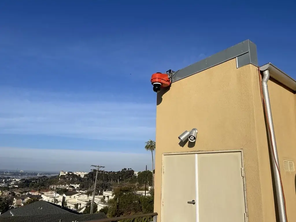 Rooftop surveillance system installation